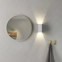 ASTRO Oslo 160 outdoor wall light white, black