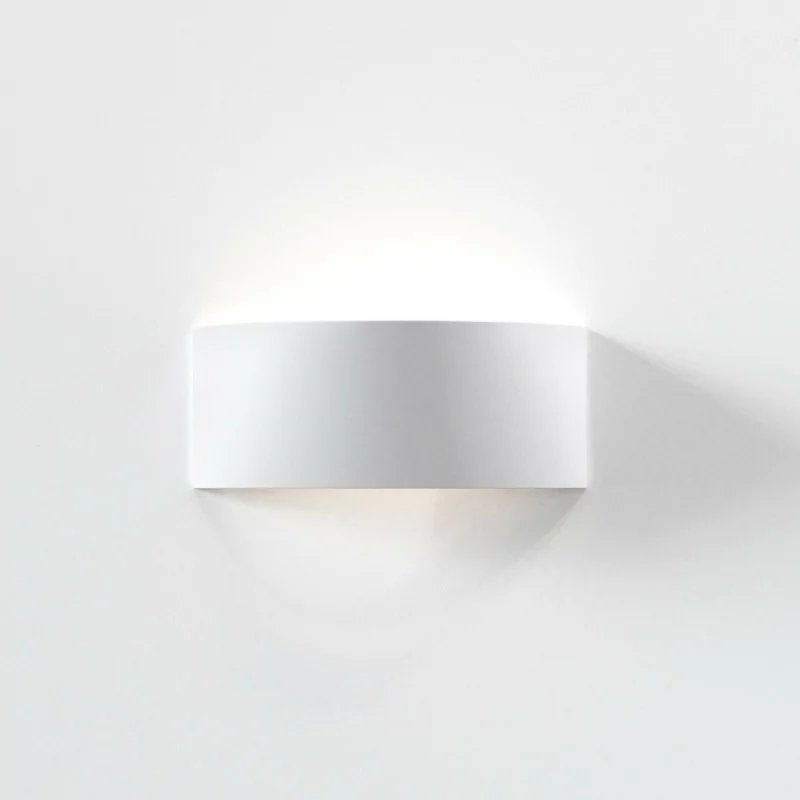 Astro PARALLET ceramic wall sconce with a modern shape