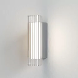 ASTRO io 265 polished chrome wall lamp, ideal for mirror lighting