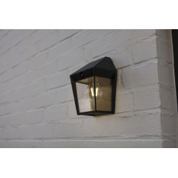 LUTEC AVONY traditional solar wall lamp with motion sensor