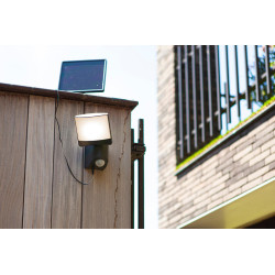 LUTEC SUNSHINE solar wall lamp with PIR IP54 sensor