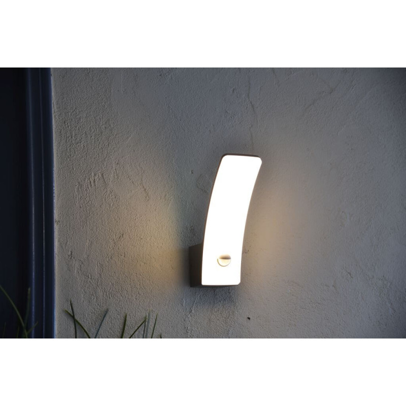 LUTEC KILO wall lamp PIR sensor warm light 3000K